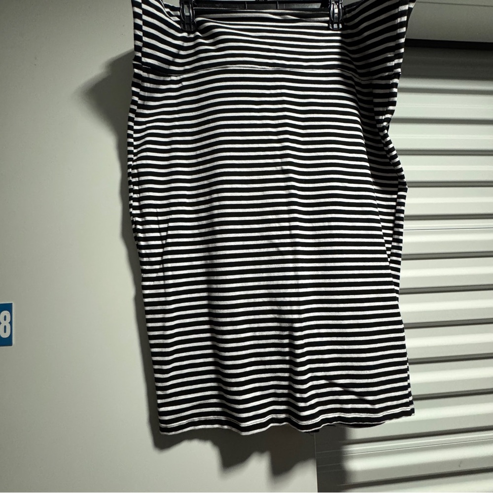 Torrid Black and White Striped Pencil Skirt
